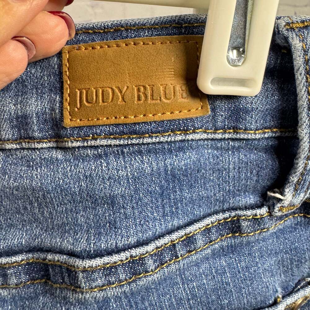 Judy Blue Distressed Blue Jeans Size 11/30 - Picture 5 of 7